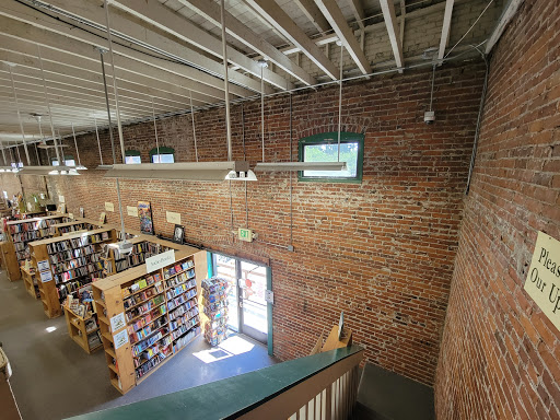 Book Store «Half Price Books», reviews and photos, 7805 Leary Way NE, Redmond, WA 98052, USA