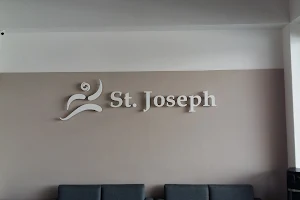 St. Joseph CLINICA ESPECIALIZADA EN ACCIDENTES image