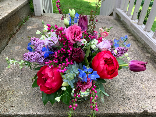 Florist «Earth Garden», reviews and photos, 89 Elm St, New Canaan, CT 06840, USA