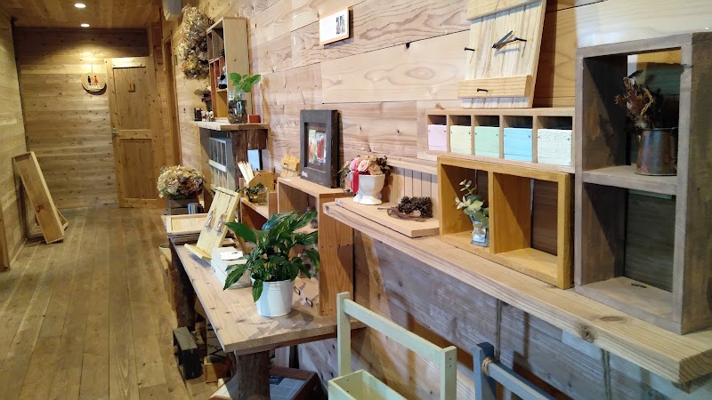 ウッドロード 家具 木製ペン 籐編み教室 カフェ 木材販売 大阪府大阪市住之江区北加賀屋 カフェ 喫茶 カフェ グルコミ