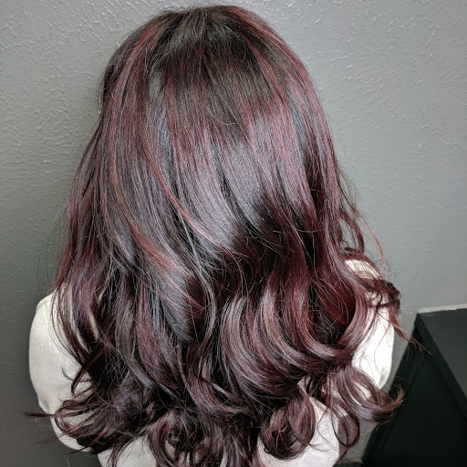 Facial Spa «Mystique Hair Salon», reviews and photos, 2244 W Main St, Norman, OK 73069, USA