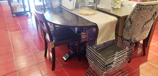 Home Goods Store «Pier 1 Imports», reviews and photos, 1309 Cooper Point Rd SW, Olympia, WA 98502, USA