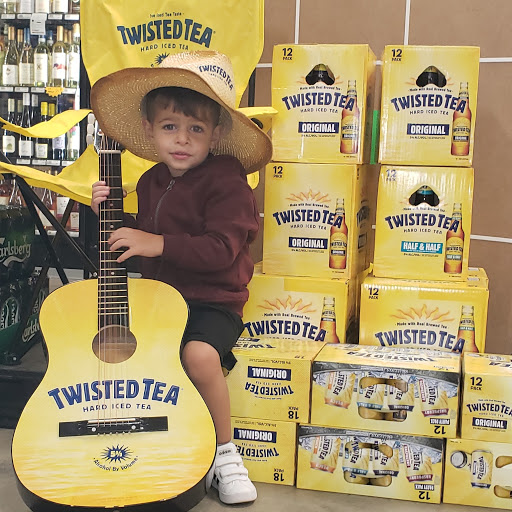 Liquor Store «Liquor Super Store Watertown», reviews and photos, 1432 Main St, Watertown, CT 06795, USA