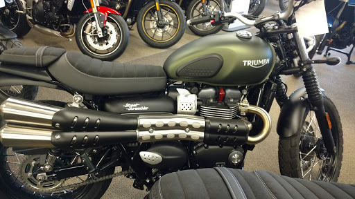 Motorcycle Dealer «Sindt Motor Sales», reviews and photos, 4460 Dodge St, Dubuque, IA 52003, USA