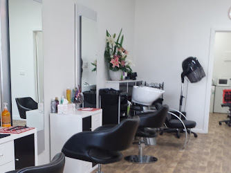 Freshlook hair salon