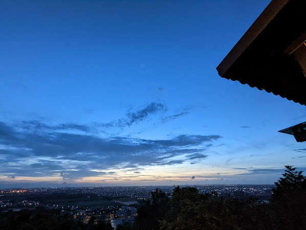 大崗山雲起時