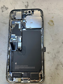 Cellutionz Cell Phone & laptop Repair - Photo 4 - Car repair in Cincinnati, OH, Cincinnati