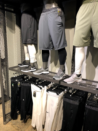 Sporting Goods Store «Nike Factory Store», reviews and photos, 20 Killingworth Tpke #155, Clinton, CT 06413, USA