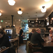 Atmosphère du Restaurant Au Coup De Torchon à Paris - n°1