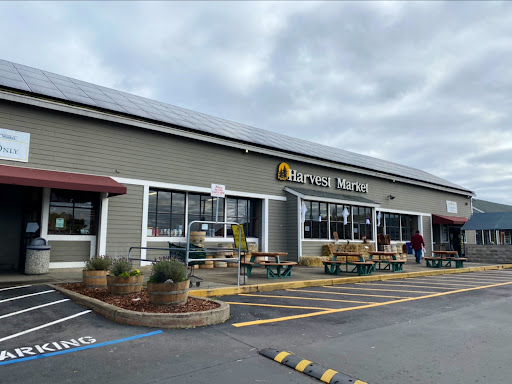 Grocery Store «Harvest Market», reviews and photos, 171 Boatyard Drive, Fort Bragg, CA 95437, USA
