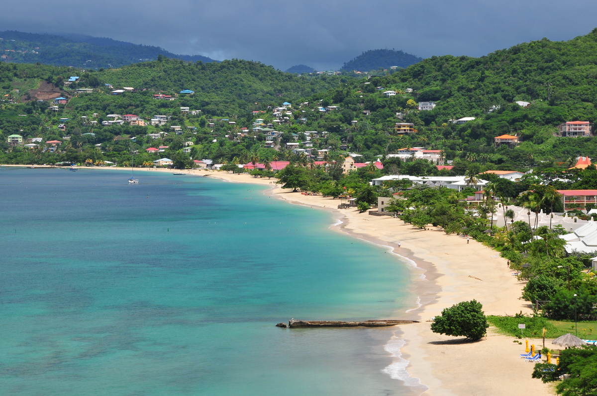 Foto von Grand Anse beach annehmlichkeitenbereich