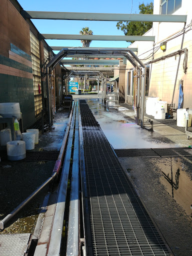 Car Wash «Auto Pride Hand Car Wash», reviews and photos, 909 Woodside Rd, Redwood City, CA 94061, USA