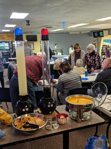 Bowling Alley «Lucky Strike Lanes», reviews and photos, 1904 S Anderson St, Elwood, IN 46036, USA