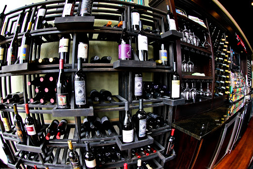 Wine Bar «Crush Wine Bar & Tasting Room», reviews and photos, 105 Main St E, Monmouth, OR 97361, USA
