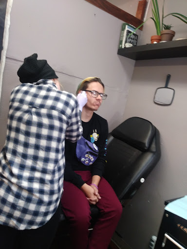 Tattoo Shop «Illuminati Tattoo Parlor», reviews and photos, 10214 SE Mill Plain Blvd Suite B, Vancouver, WA 98664, USA