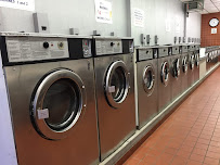 Eastchester Laundry - Photo 4 - Car repair in Eastchester, NY, Yonkers