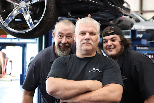 Auto Repair Shop «Alpharetta Service Center + Auto», reviews and photos, 5895 Atlanta Hwy, Alpharetta, GA 30004, USA