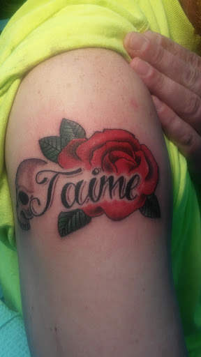 Tattoo Shop «Revolt Tattoo Studio», reviews and photos, 505 S Neil St #10, Champaign, IL 61820, USA