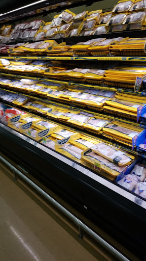 Grocery Store «Crest Fresh Market», reviews and photos, 2550 Mt Williams Dr, Norman, OK 73069, USA