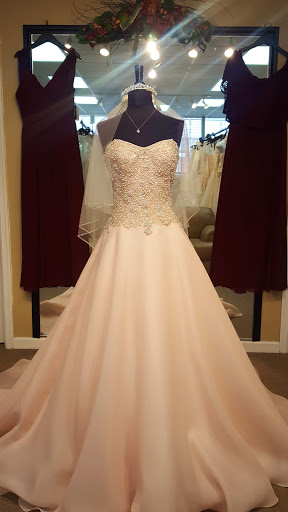 Bridal Shop «Sue Ames Bridal Outlet», reviews and photos, 202 N 10th St, Allentown, PA 18102, USA