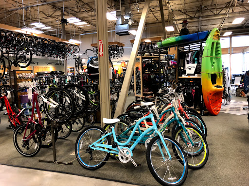 Camping Store «REI», reviews and photos, 710 S Rampart Blvd, Las Vegas, NV 89145, USA