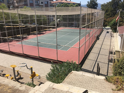Karabağlar Belediyesi Basın Sitesi Tenis Kortu