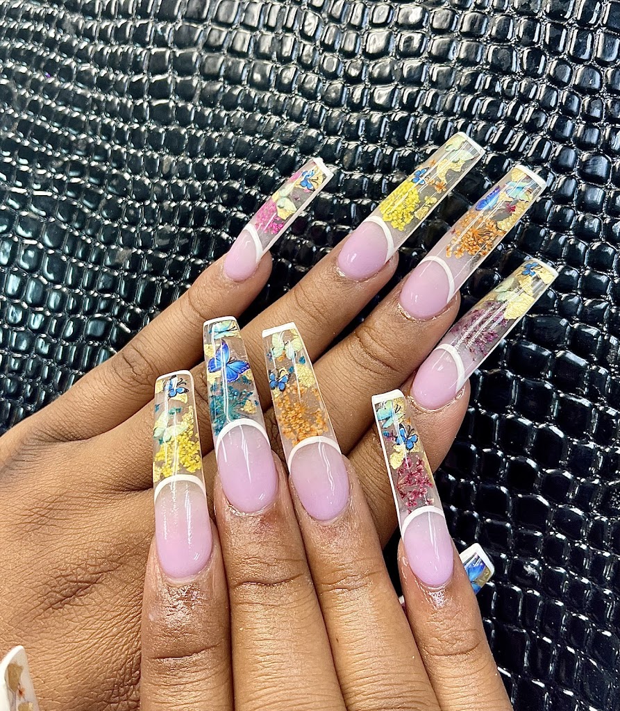 Nail Zone Chicago, IL 60624 Services and Reviews