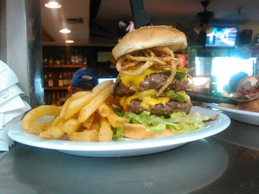 Golf Course «Peoria Pines Golf & Restaurant», reviews and photos, 8411 N 107th Ave, Peoria, AZ 85345, USA