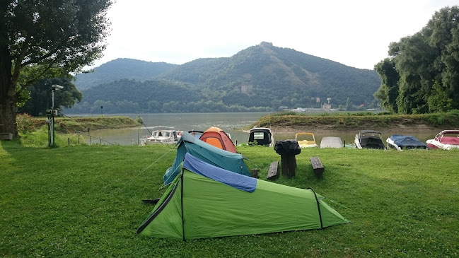 Comentarii opinii despre Sólyom-Kemping