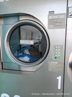 Laverie Revolution laundry à Wattrelos