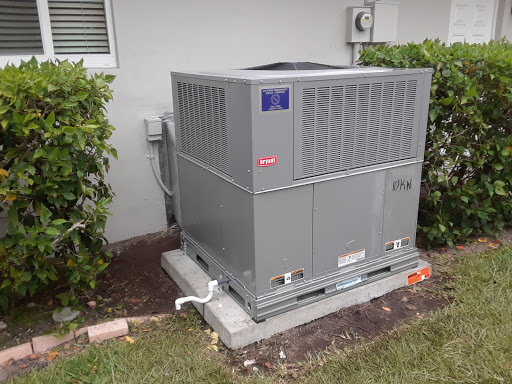 Sporting Goods Store «Edwin Watts Golf», reviews and photos, 5600 N Federal Hwy, Fort Lauderdale, FL 33308, USA