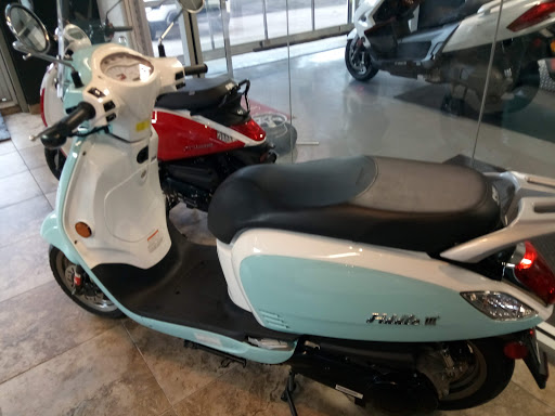 Motor Scooter Dealer «Vespa Queens», reviews and photos, 37-43 Crescent St, Long Island City, NY 11101, USA