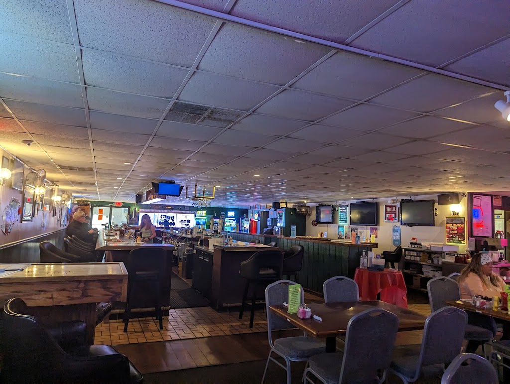 Spanky's Food & Spirits 61938