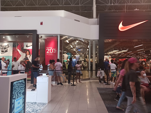 Shopping Mall «Sawgrass Mills», reviews and photos, 12801 W Sunrise Blvd, Sunrise, FL 33323, USA