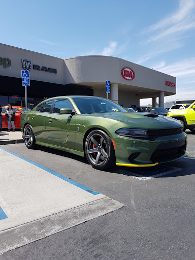 Car Dealer «Hanlees Chrysler Dodge Jeep Ram Kia», reviews and photos, 4318 Chiles Rd, Davis, CA 95618, USA