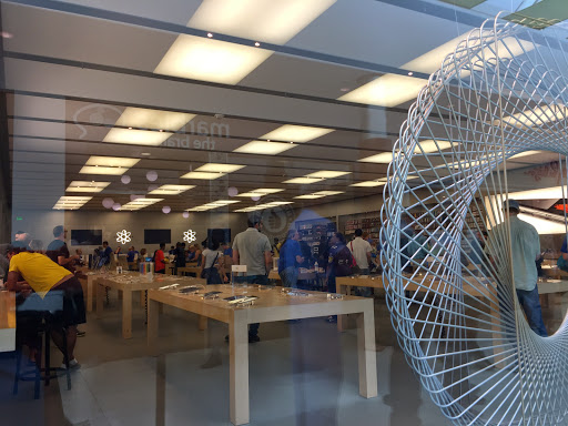 Computer Store «Apple Towson Town Center», reviews and photos, 825 Dulaney Valley Rd, Towson, MD 21204, USA