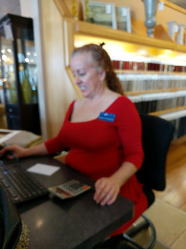 Furniture Store «La-Z-Boy Furniture Galleries», reviews and photos, 2830 Patriot Blvd, Glenview, IL 60026, USA