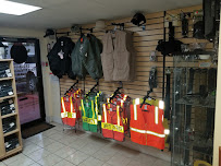 Black Hawk Protection Services Inc. - Photo 7 - Car repair in Miami, FL, Miami