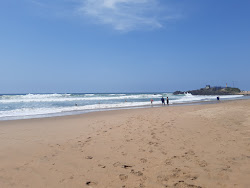 Foto van St Winifred's beach en de nederzetting