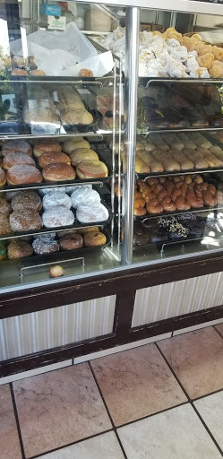 Donut Shop «Yum Yum Donuts», reviews and photos, 3671 Franklin Blvd, Sacramento, CA 95818, USA