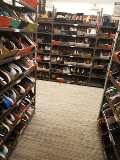 Department Store «Nordstrom Rack Crocker Park», reviews and photos, 30121 Detroit Ave, Westlake, OH 44145, USA