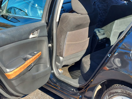 Car Wash «Wise Wash - Hand Car Wash and Detail Center», reviews and photos, 1811 W Wise Rd, Schaumburg, IL 60193, USA