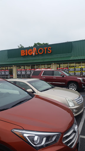 Big Lots, 2648 Bienville Blvd, Ocean Springs, MS 39564, USA, 