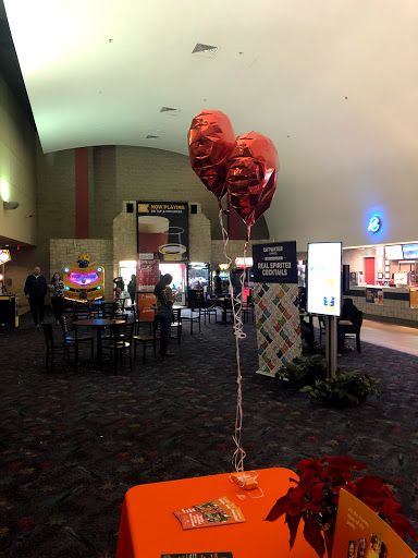 Movie Theater «Regal Fossil Creek 11», reviews and photos, 6100 N Fwy Service Rd E, Fort Worth, TX 76137, USA