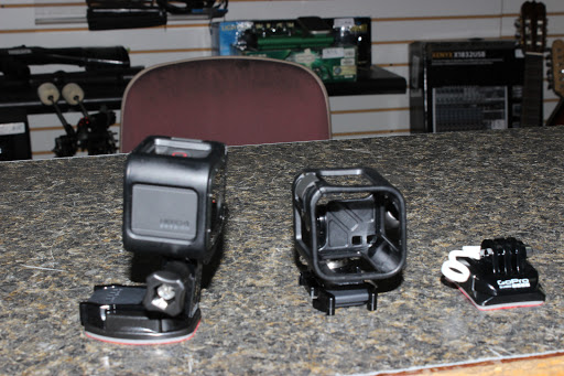 Pawn Shop «Yankee Peddler & Pawn», reviews and photos, 535 Long Hill Rd, Groton, CT 06340, USA