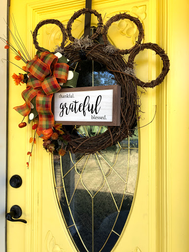 Pet Supply Store «Lazy Creek Discount Pet Food & Supplies», reviews and photos, 351 E Church St, Leesville, SC 29070, USA