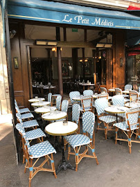 Atmosphère du Restaurant Le Petit Medicis à Paris - n°11