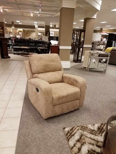 Furniture Store «Badcock Home Furniture &more», reviews and photos, 900 Missouri Ave N, Largo, FL 33770, USA