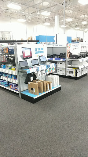 Electronics Store «Best Buy», reviews and photos, 2833 W Ridge Rd, Rochester, NY 14626, USA