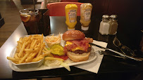 Hamburger du Restaurant américain Indiana Café - Les Halles à Paris - n°5